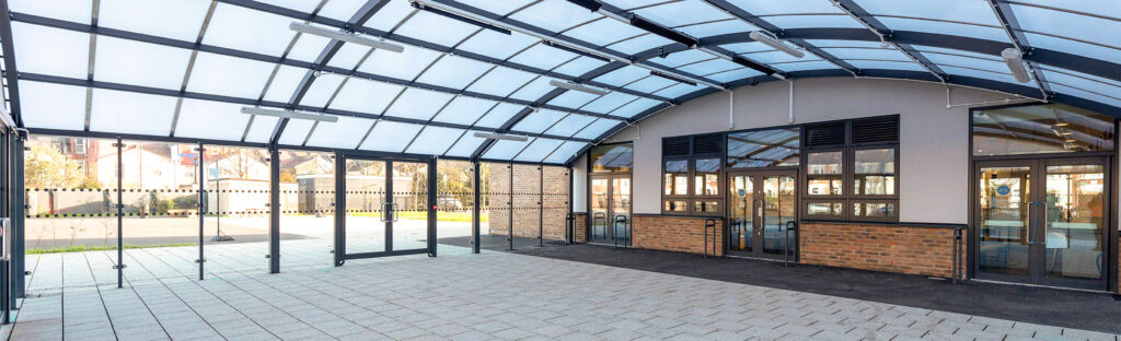 Streetspace structures are leaders in enclosed canopies in the UK